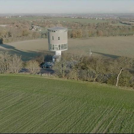 Luxury Converted Water Tower In Flockton Villa Emley Dış mekan fotoğraf