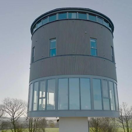 Luxury Converted Water Tower In Flockton Villa Emley Dış mekan fotoğraf